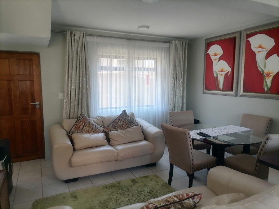 2 Bedroom Property for Sale in Kidds Beach Eastern Cape